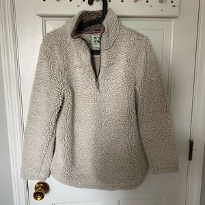 1/4 zip Sherpa long sleeve. Size S